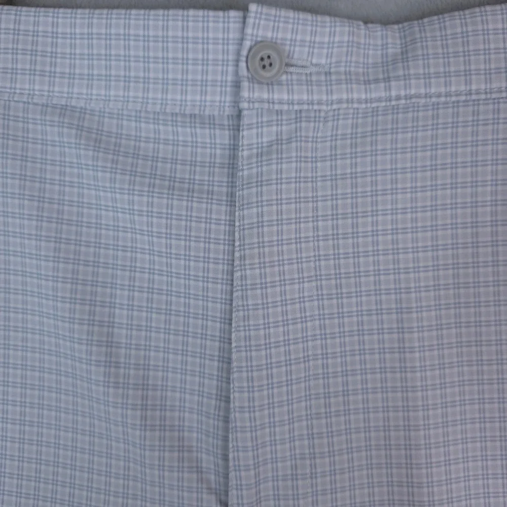 PGA Tour Golf Shorts Mens 44x9 Light Blue Plaid Flat Front Performance Stretch